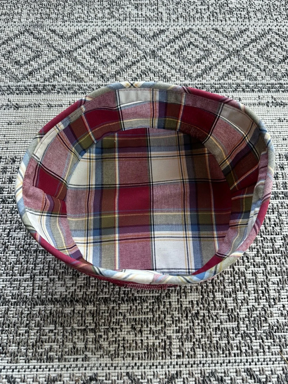Longaberger Darning Basket (2001) with Liner and Protector